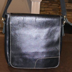 Italian Leather Messenger Bag.